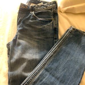 HM boyfriend jeans with tapered leg